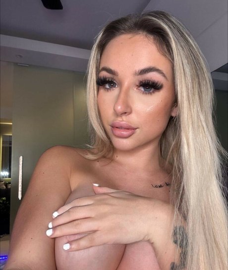 moms onlyfans free naked pics