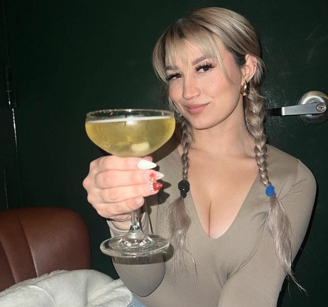 Ashley Boedeker pornstar naked images