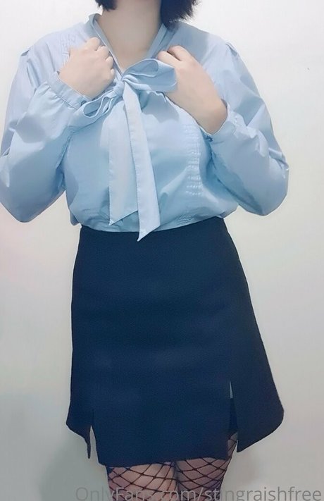 stingraishfree model photo