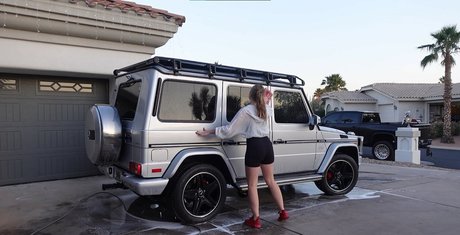 Kayla Rundle erotic model gallery