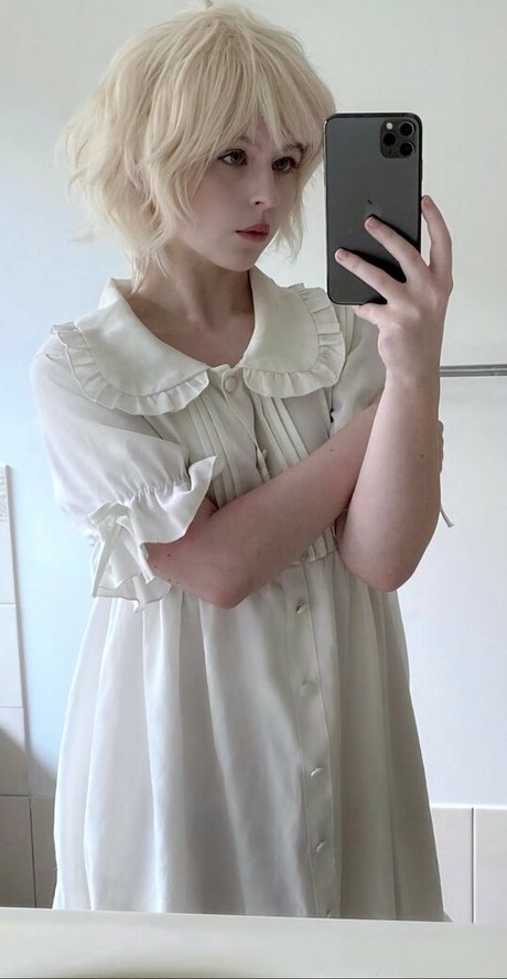 Spritesukie erotic model galleries