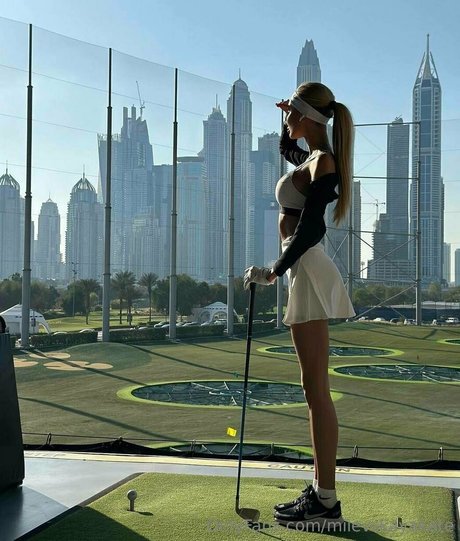 Kate Milevskaya pornstar top img