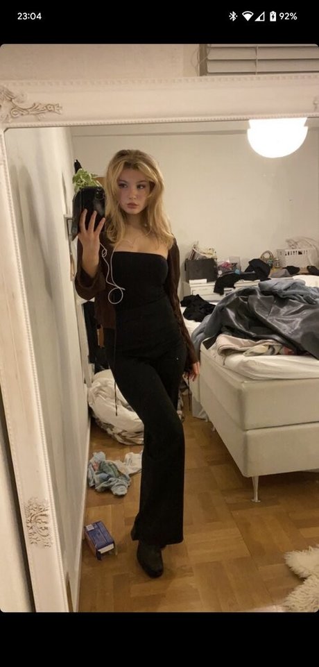 Siri54 sex star gallery