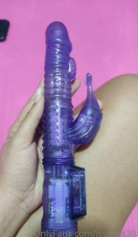 issahott31 model sexy pic