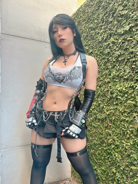 bonn1e7hebunny model nice pictures