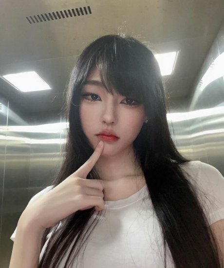 nerdy onlyfans top photo