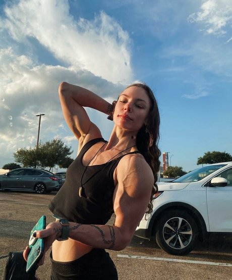 Jessica Schechter best model pictures