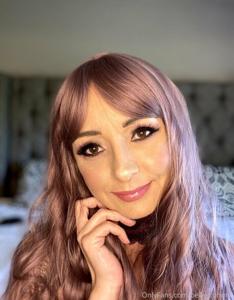 belle corinne model high quality pic