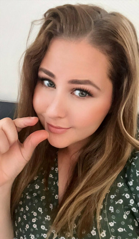 powerofthre3 pornographic star pic