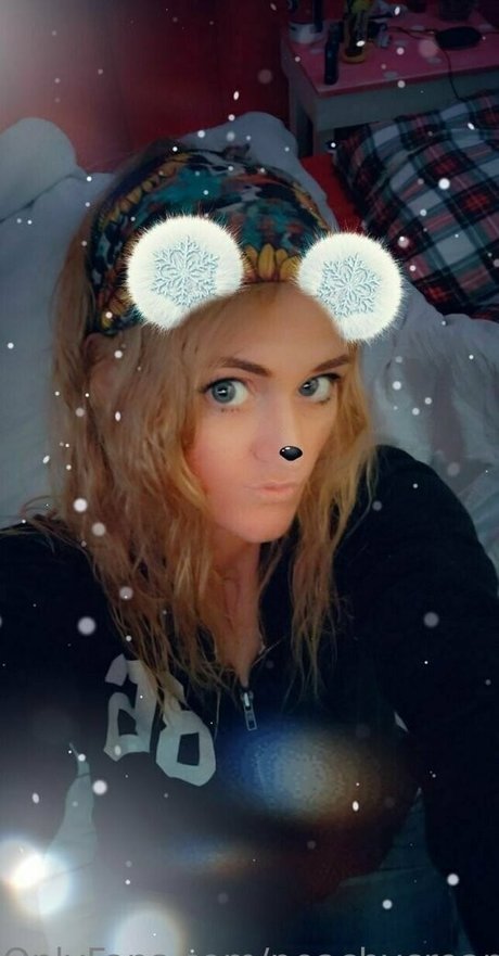 peachycream2017 star pornographic pics