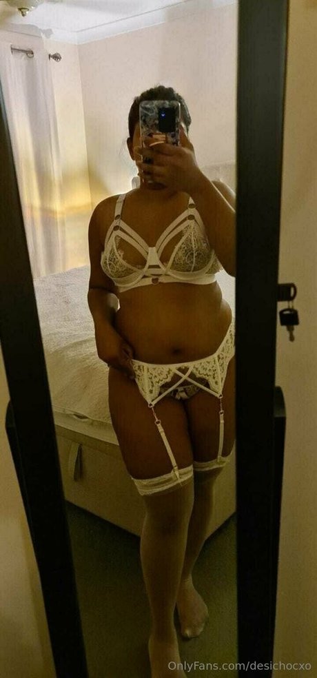 desichocxo beautiful model pictures