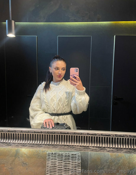 little mollyy pornstar free archive