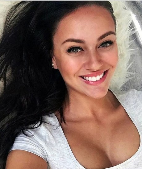 Bianca Jordan top star photos