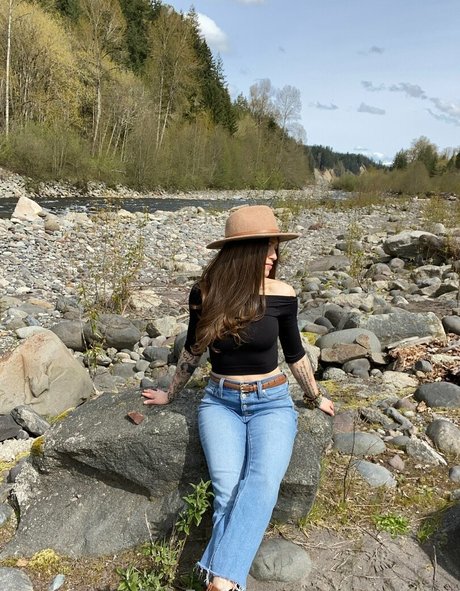 titstattsntravel pornstar nudes galleries