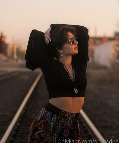 ophradite model beautiful archive