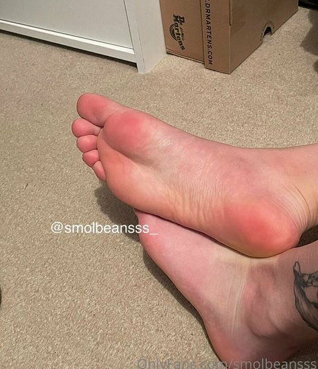 male asian onlyfans pretty pics