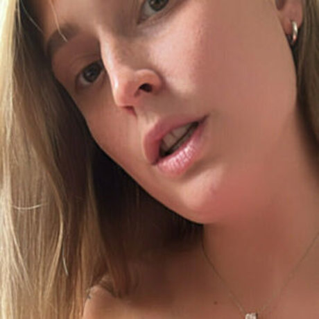 iamkirax pornstar sex photo