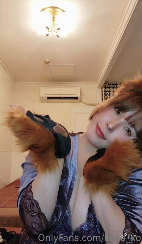 kanaaxo model naked gallery