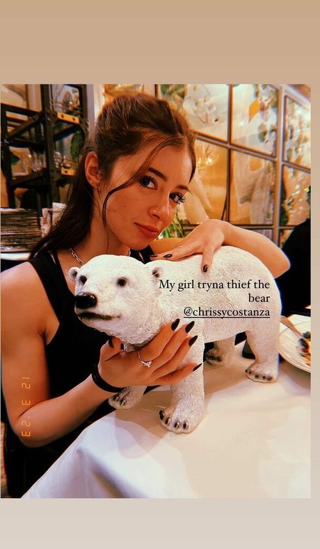 Chrissy Costanza model beautiful pictures