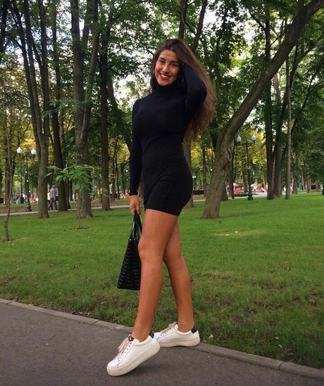 Valeriia Simavonian star free gallery