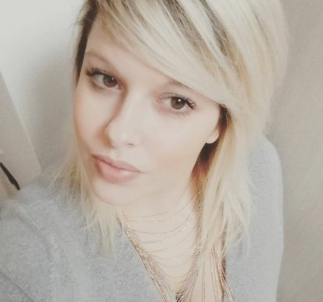 Valentina Morselli hot actress photo