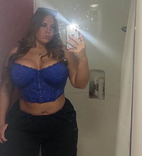 ellierobsxx model top galleries