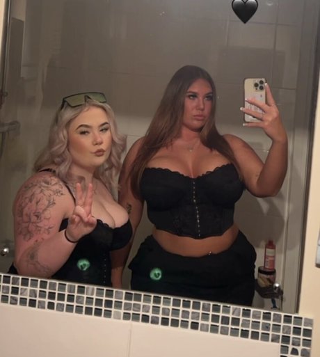 ellierobsxx star best photos