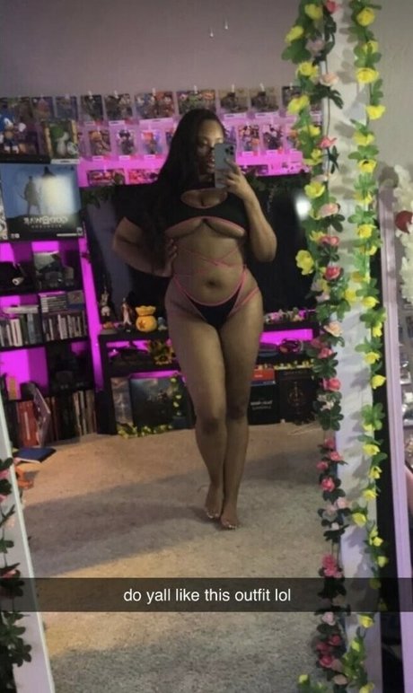 lactating onlyfans exclusive images