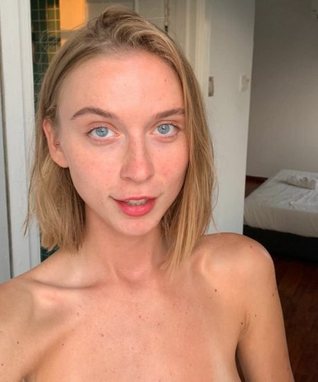 YouRina pornstar art pictures