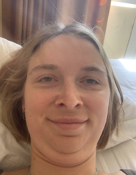 YouRina pornstar sex pic