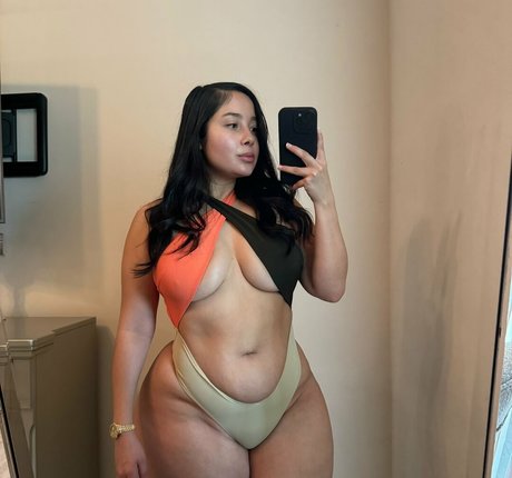 Priscilla Lina star nice images