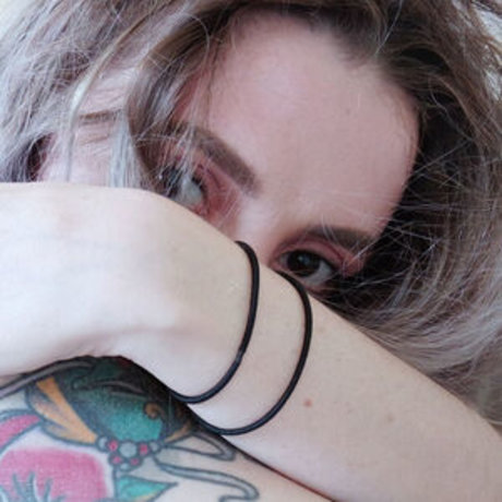 Qcknd model beautiful gallery