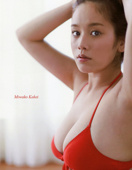 Miwako Kakei pretty pornstar pic