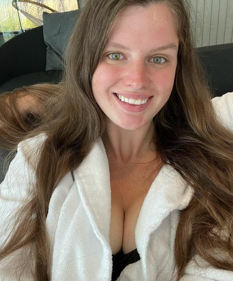 fitness ebony onlyfans sexy picture