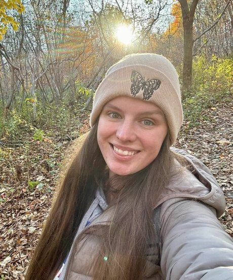 thenaughtykim beautiful actress img