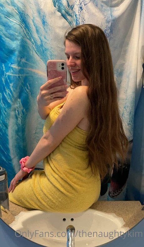 thenaughtykim star naked archive