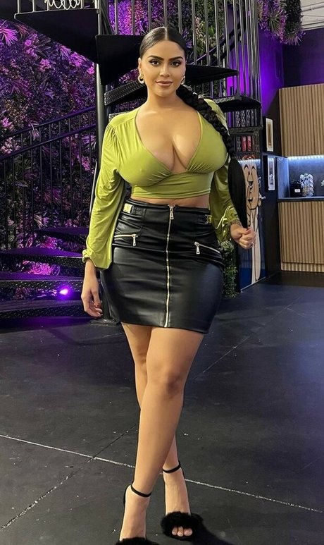 Jessenia Rebecca model naked gallery