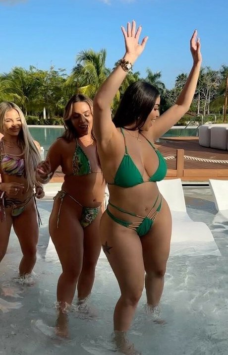 Jessenia Rebecca pornstar exclusive pics