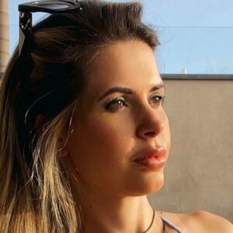 Cacau Colucci hd model images