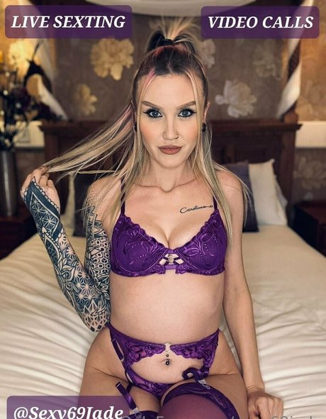 sexy69jade art actress pics