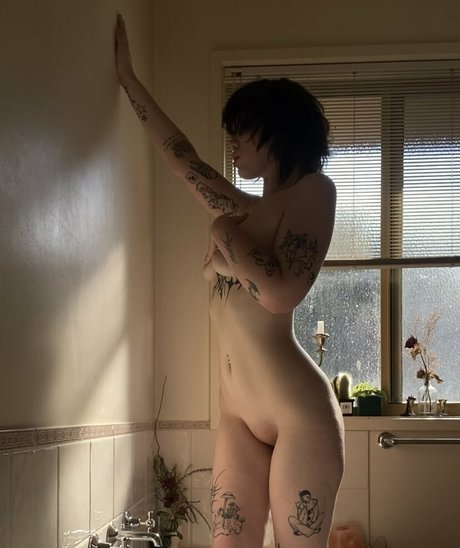 spitsuccubus star top pics