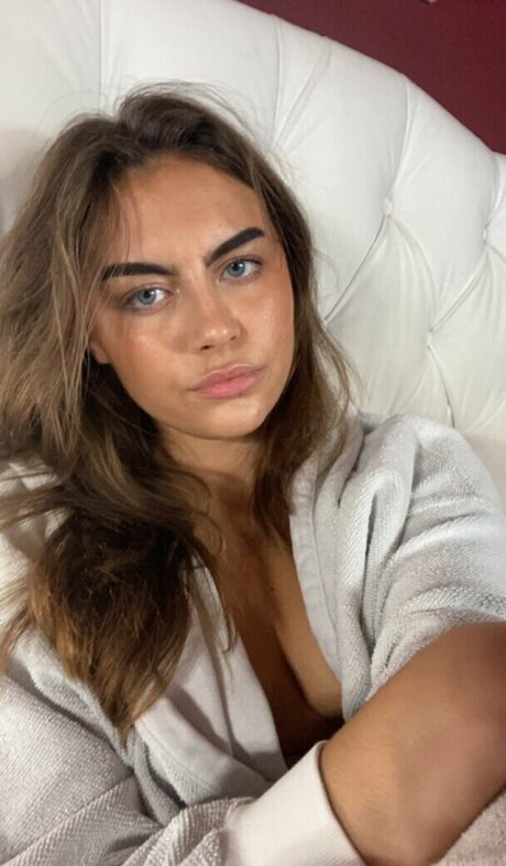 Selina Bentz star adult pictures