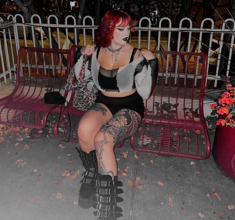 Adrianna Cooletti free actress photo