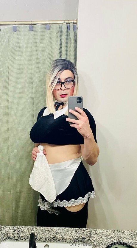 influencer girls onlyfans nude image