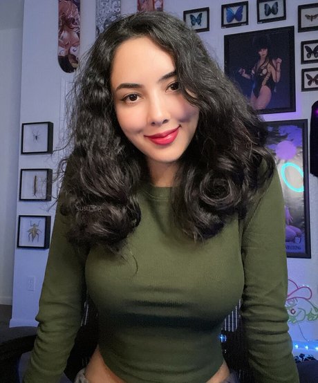 squirting pussy onlyfans free naked pic