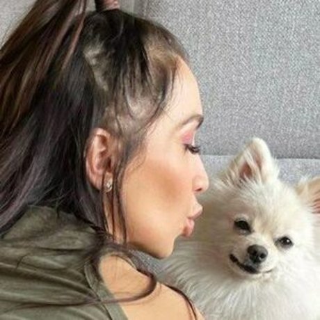 Neiva Mara pretty actress gallery