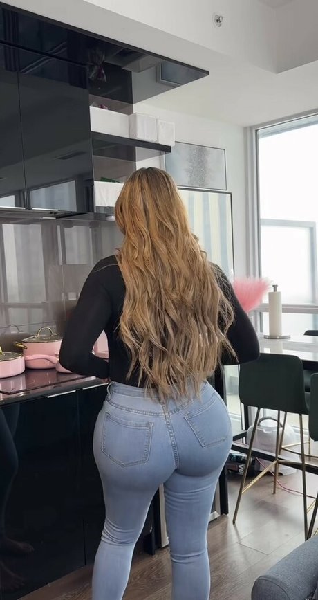 Brielez1 pornstar adult pics