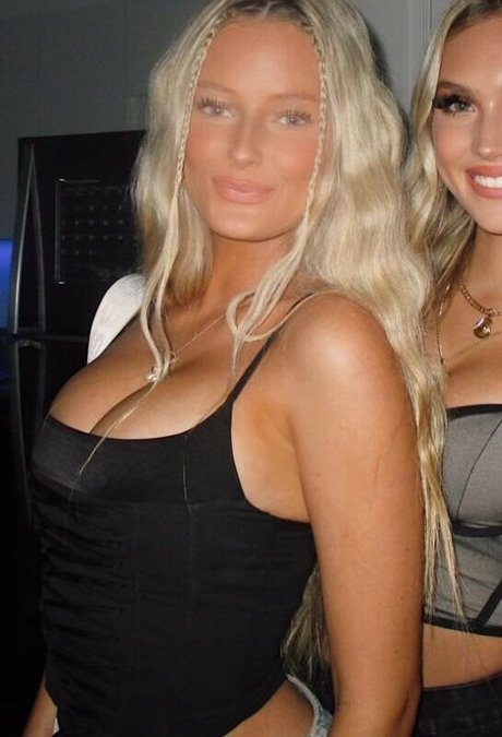 Annika Peterson pretty model pics