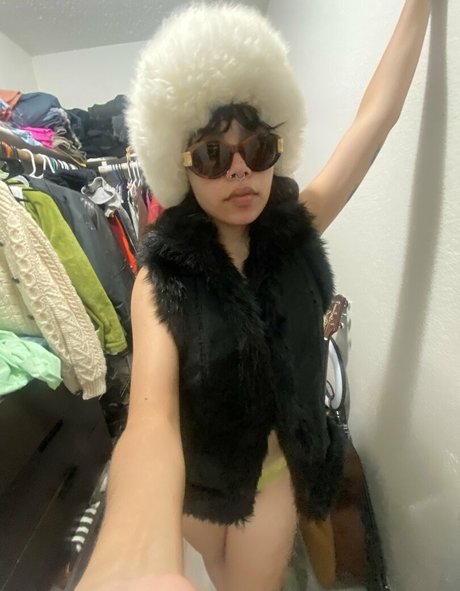 nosheylin star pretty image