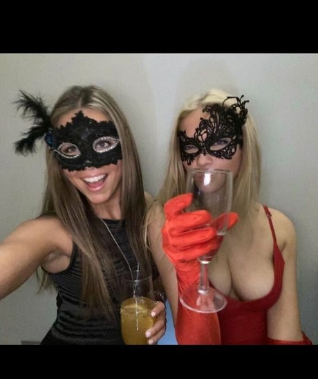 Miriam Stoifl top actress img